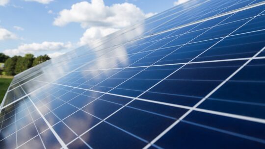 Dit zijn de voordelen van groene zakelijke energie
